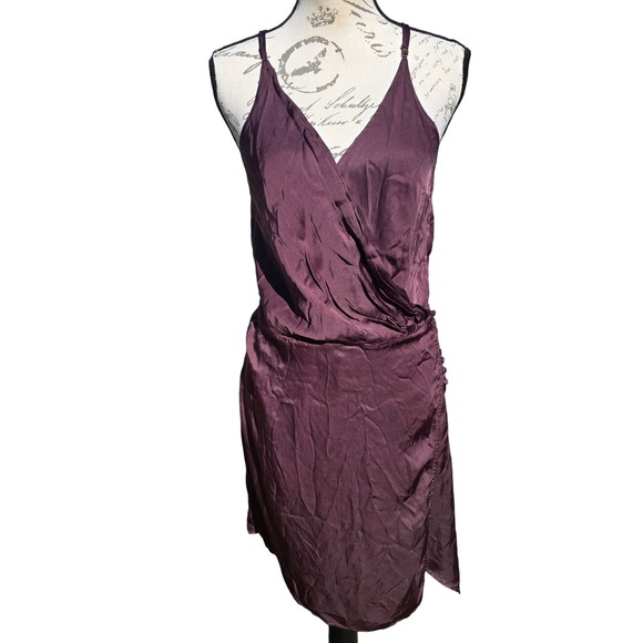 Young Fabulous & Broke NWT Brown Satin Wrap Mini Dress Spaghetti Straps‎ Large - Picture 3 of 12